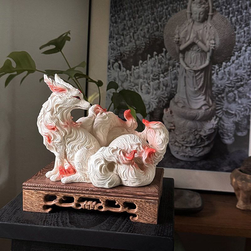 Nine-tailed fox ornaments fox  - Resin Art Gift For Anniversary のレビューと価格
