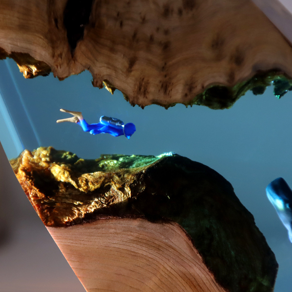 New Underwater Cave Whale Dive - Resin Art Gift For Anniversary のレビューと価格