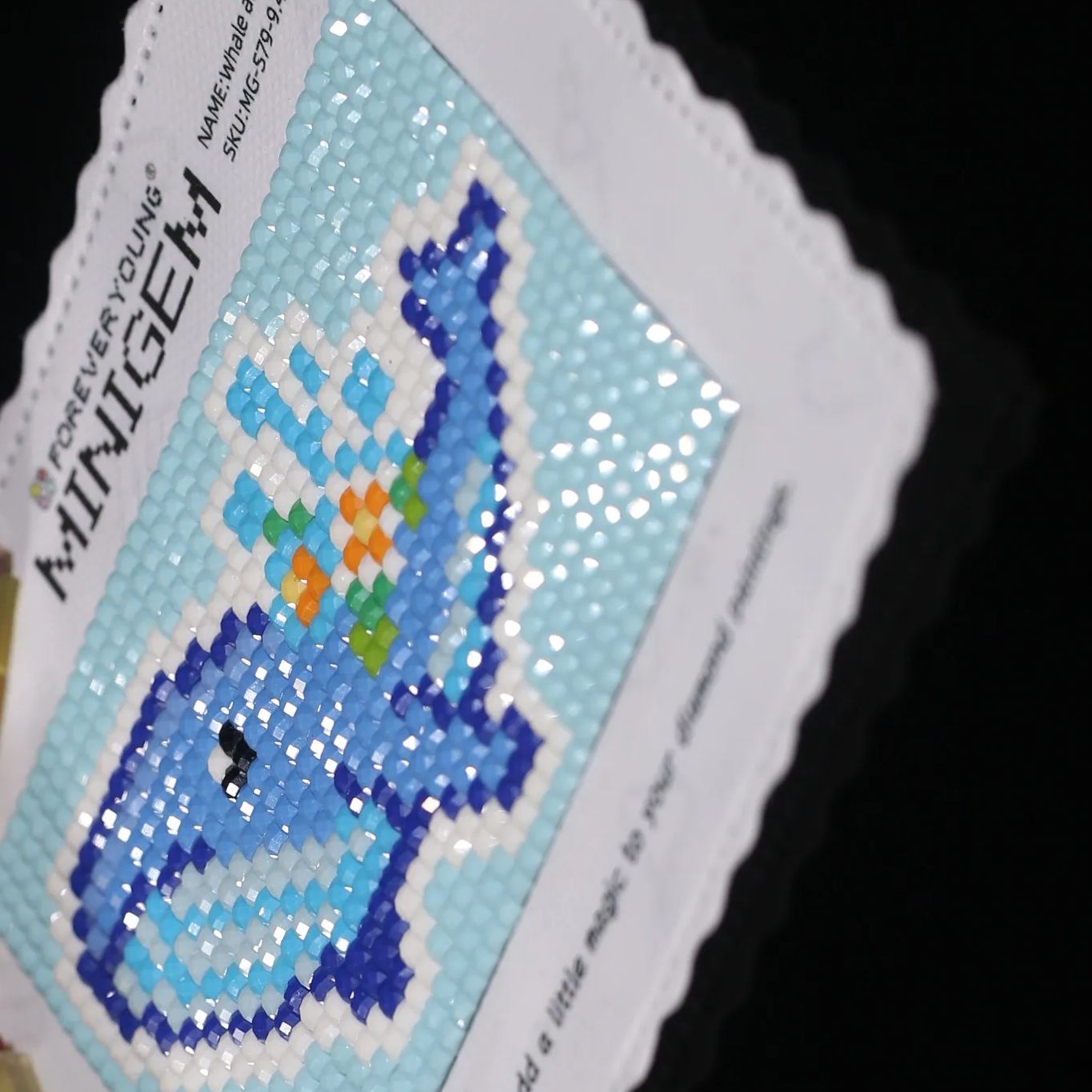 Minigem®: Whale and Flower 9.4 - Resin Art Work のレビューと価格