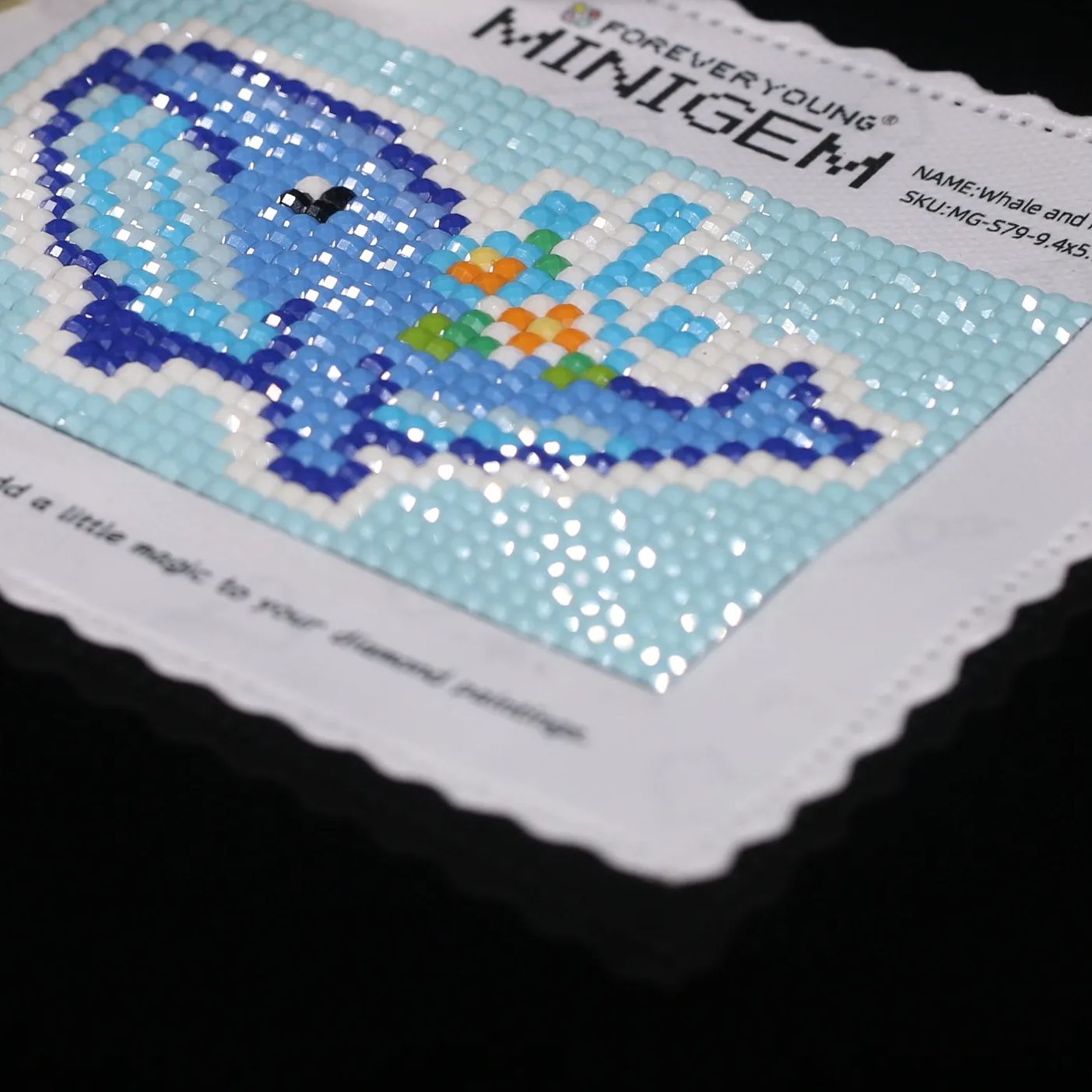 Minigem®: Whale and Flower 9.4 - Resin Art Work のレビューと価格