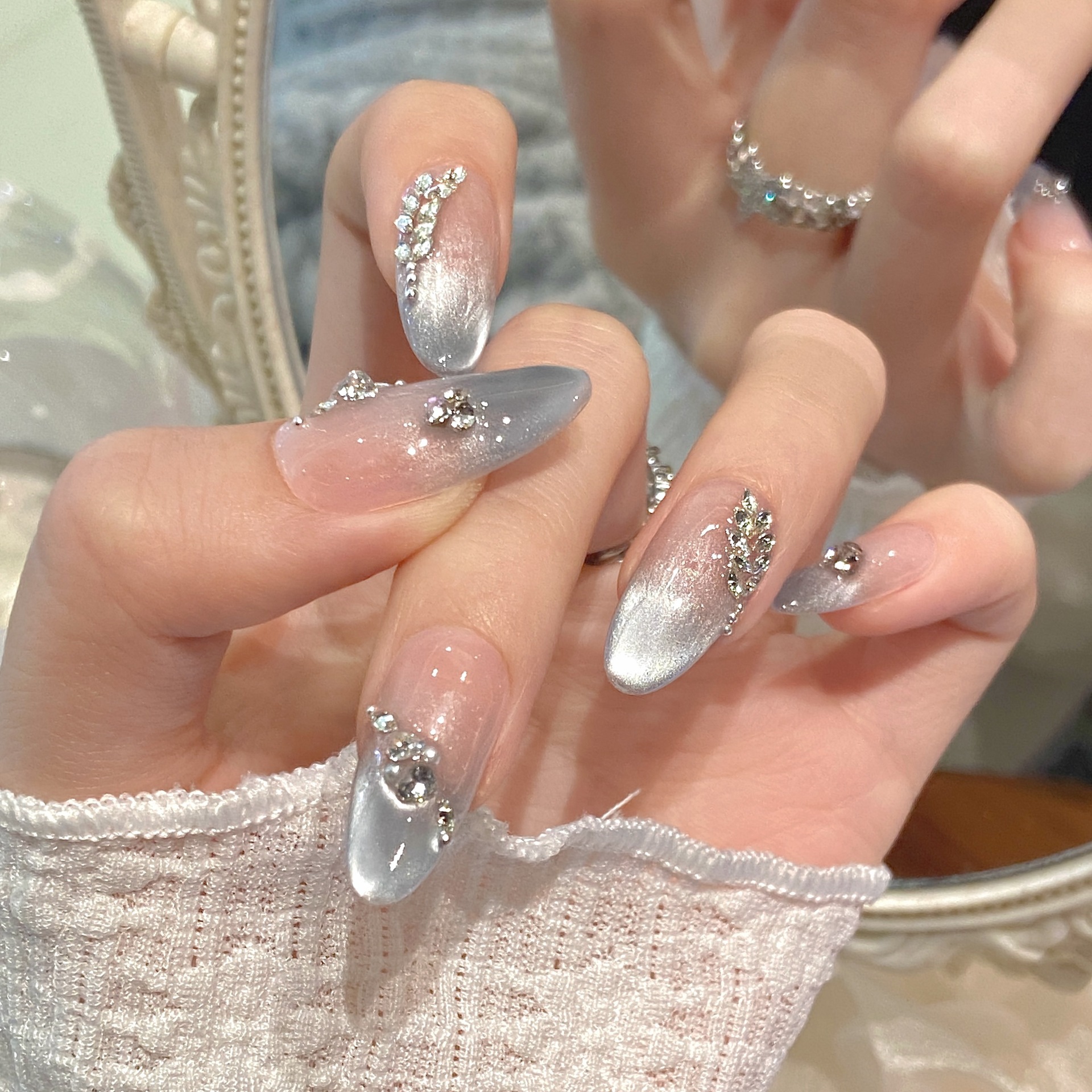 10pcs Pure Hand Pressed Medium - Resin Art Glitter のレビューと価格