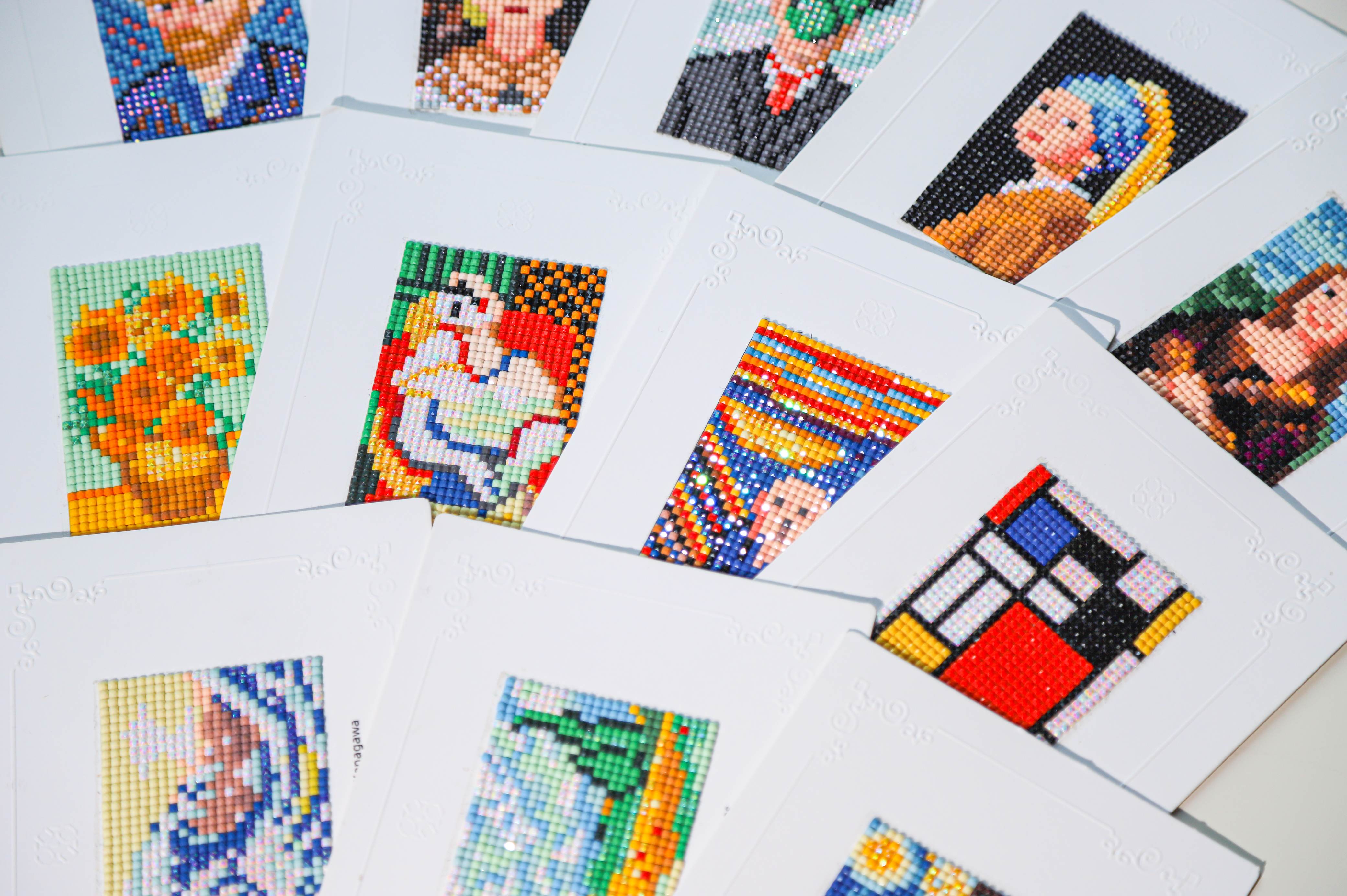 12PCS Mini Diamond Painting Ki - Resin Art Work のレビューと価格