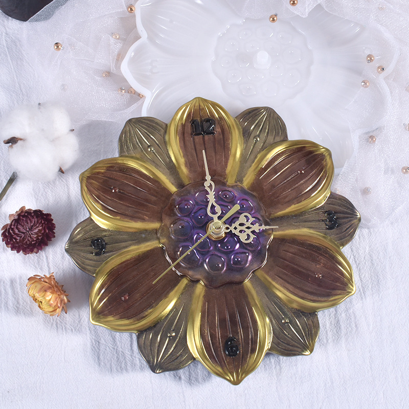 World Map Lotus Leaf Sakura Cl - Resin Art Wall Clock のレビューと価格