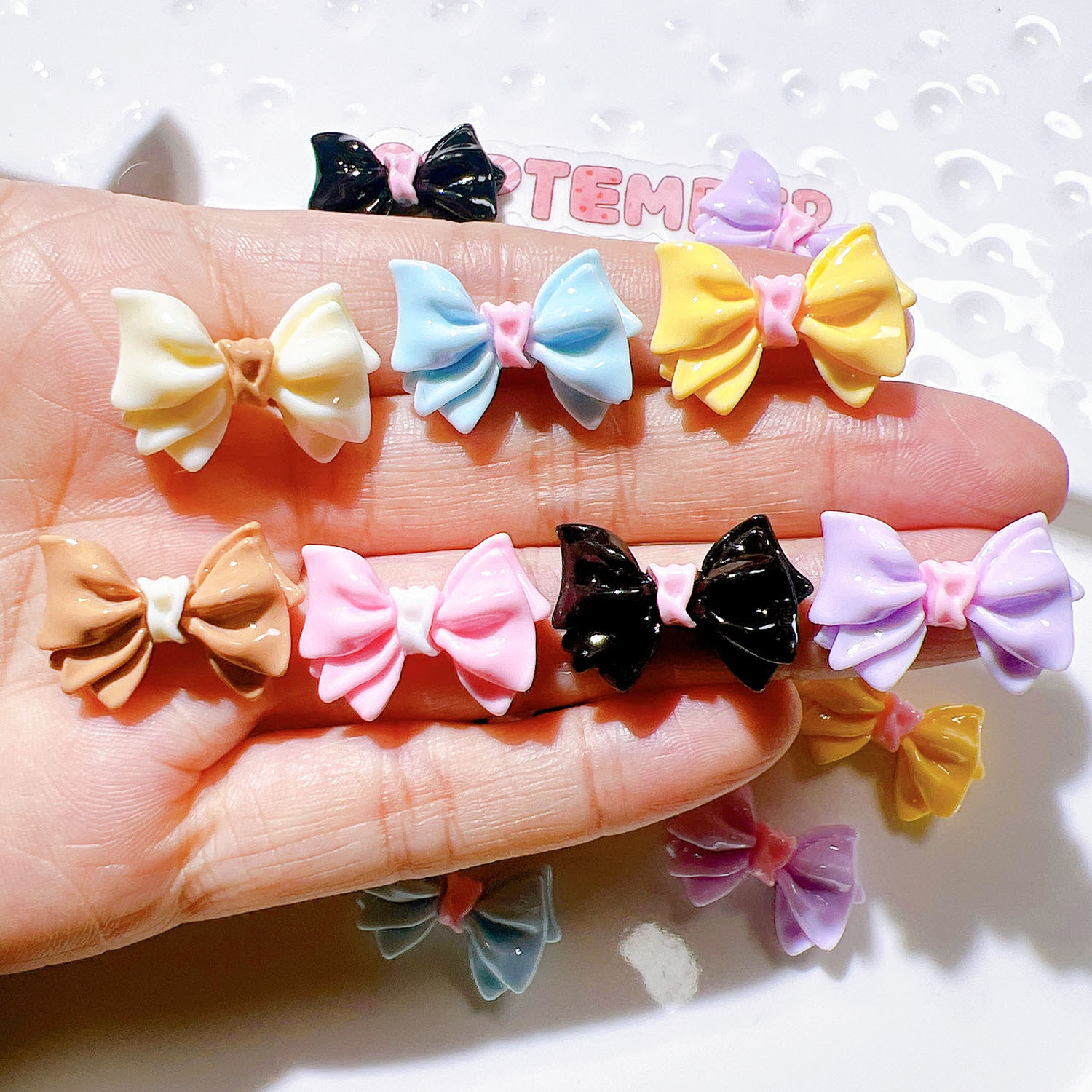 10-30Pcs Color Glossy Bowknot  - Resin Art Earrings Material のレビューと価格