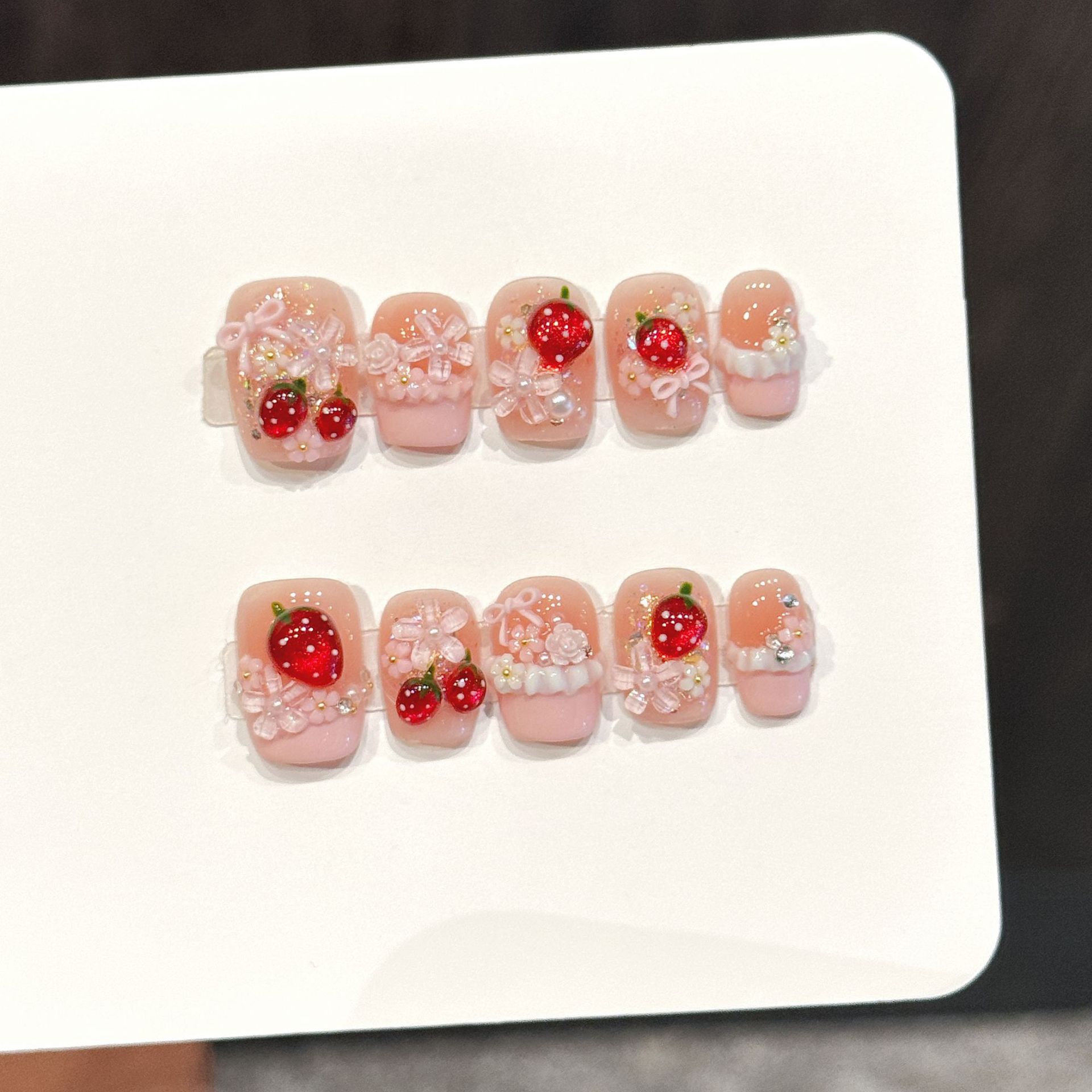 10pcs Cute Red Strawberry Pres - Resin Art Flowers のレビューと価格