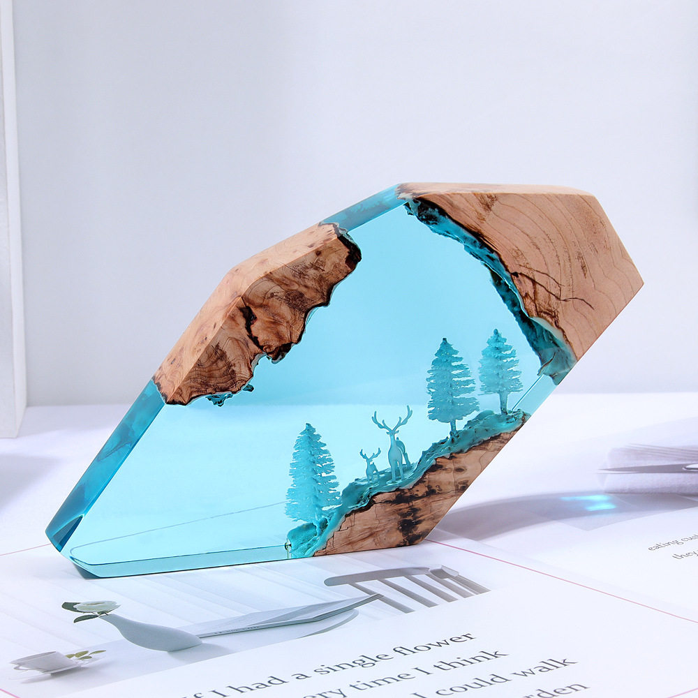 Forest Fairy Deer Desktop Art  - Resin Art Resin のレビューと価格